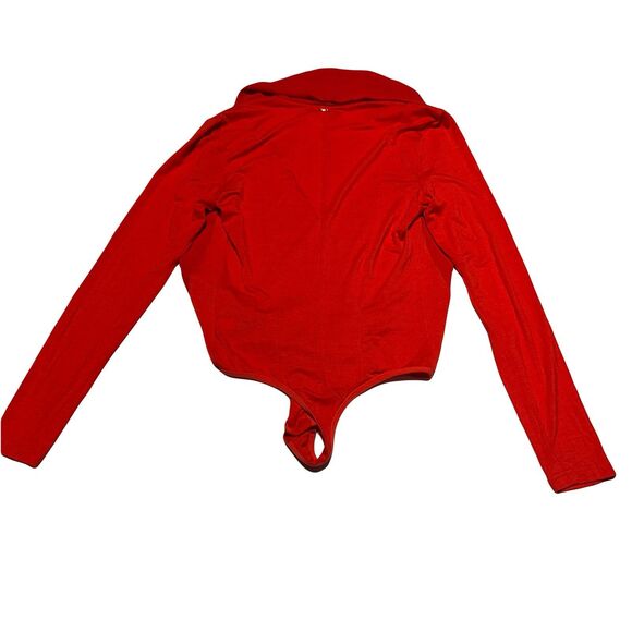 Bebe Plunge Front Red Long Sleeve Bodysuit Faux Wrap Deep V Women’s XS NWT - Picture 3 of 7